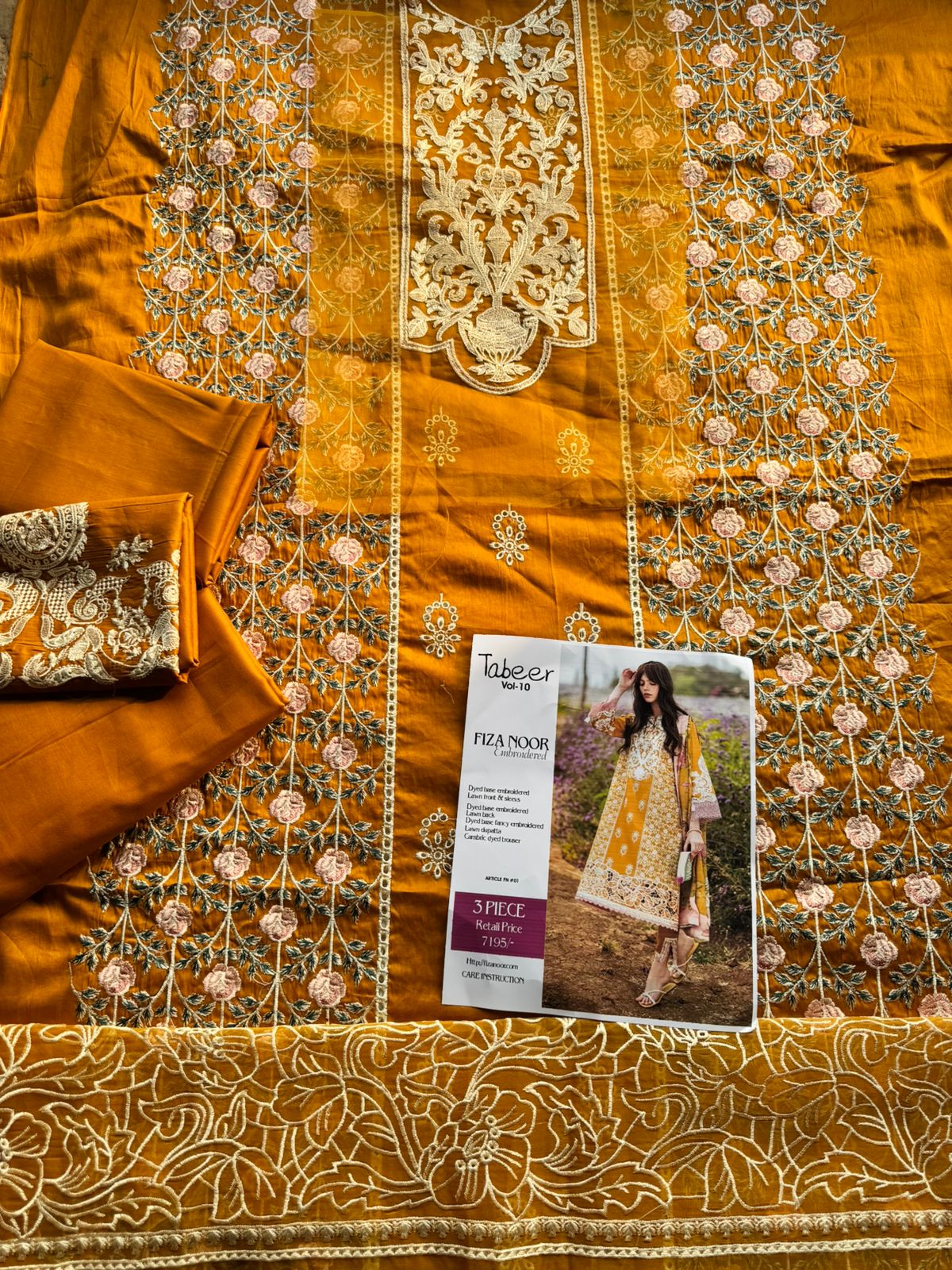 Fiza Noor Lawn 3pc