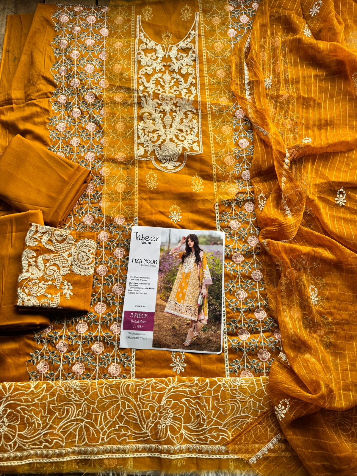 Fiza Noor Lawn 3pc